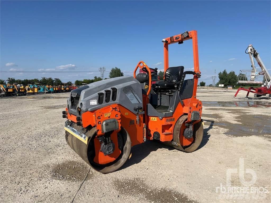 Hamm HD12VV 双轮压路机