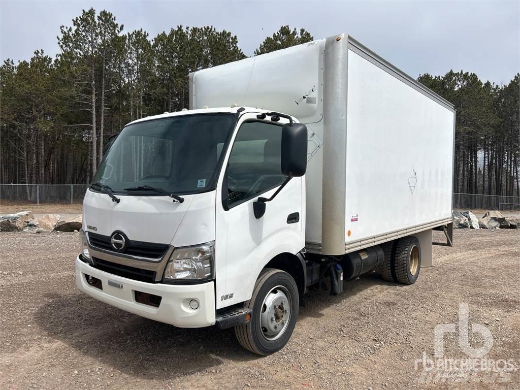 Hino 165 大型面包车
