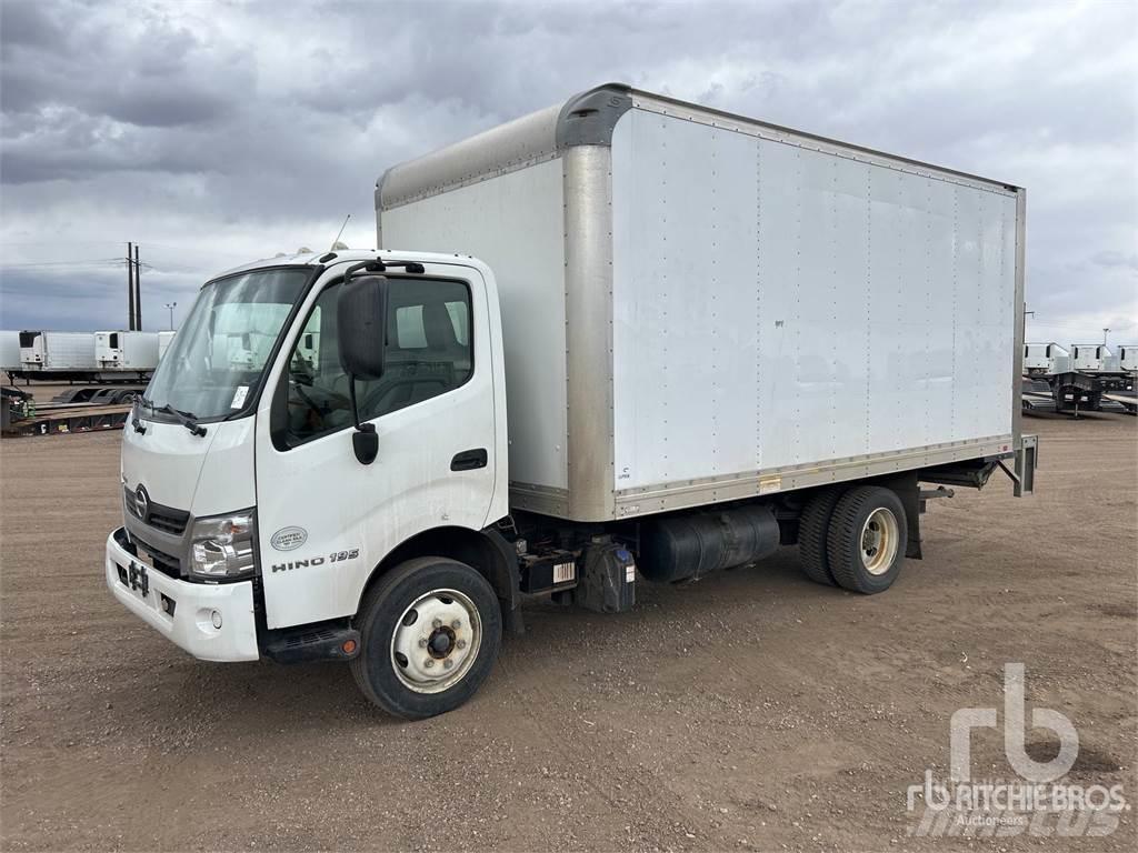 Hino 195 大型面包车
