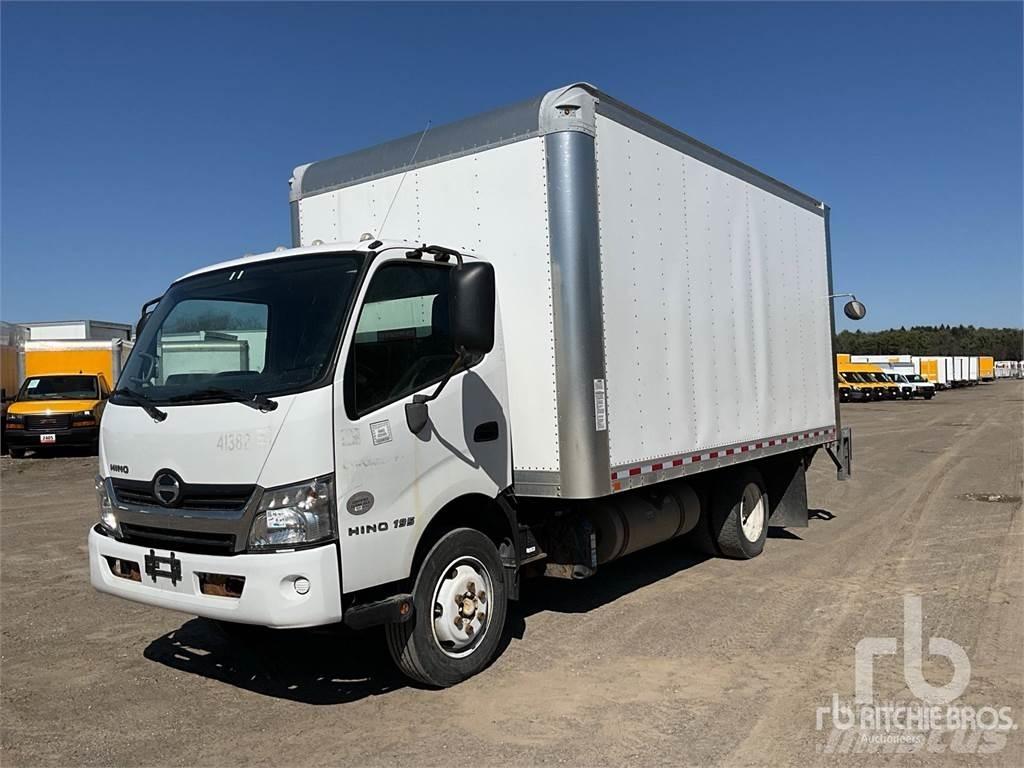 Hino 195 大型面包车