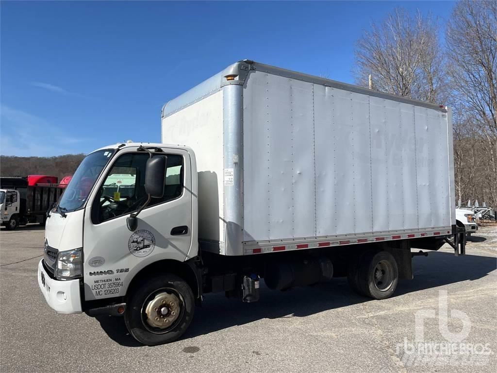 Hino 195 大型面包车