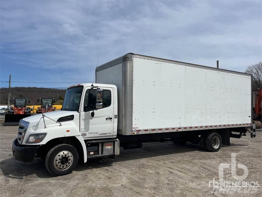 Hino 258LP 大型面包车