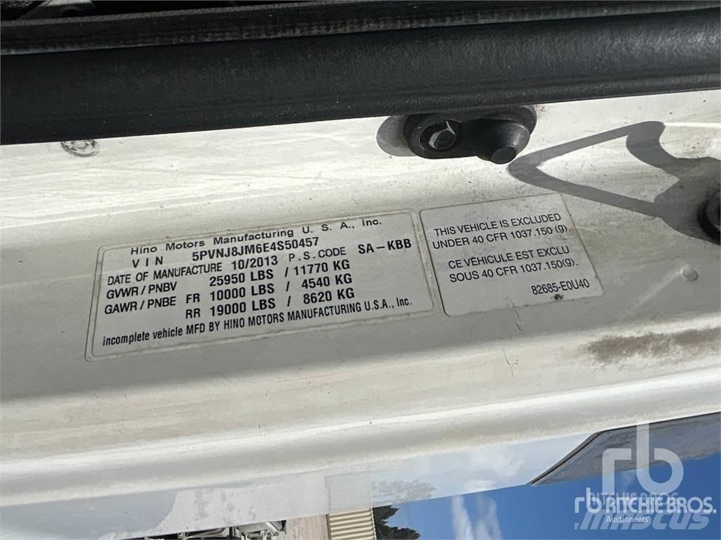 Hino 268 平板车