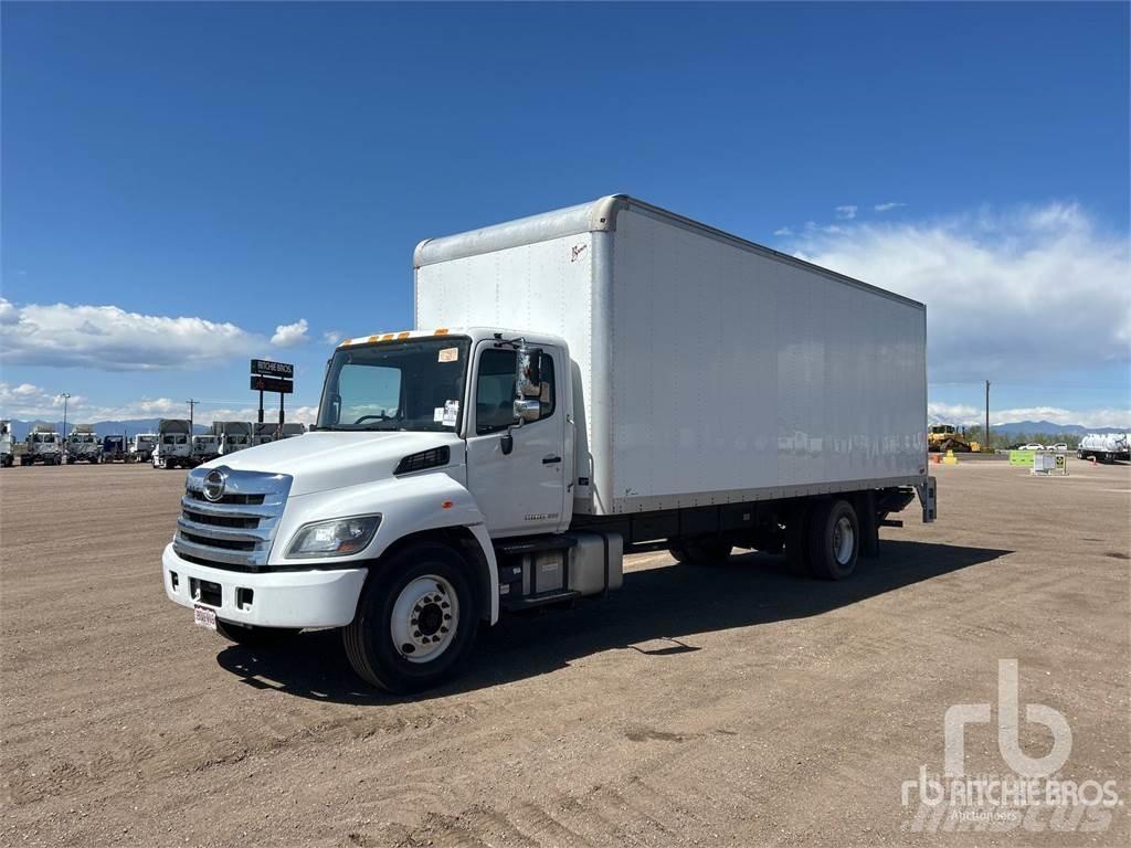 Hino 4x2 大型面包车
