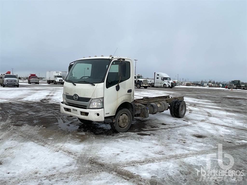 Hino XJC740 平板车
