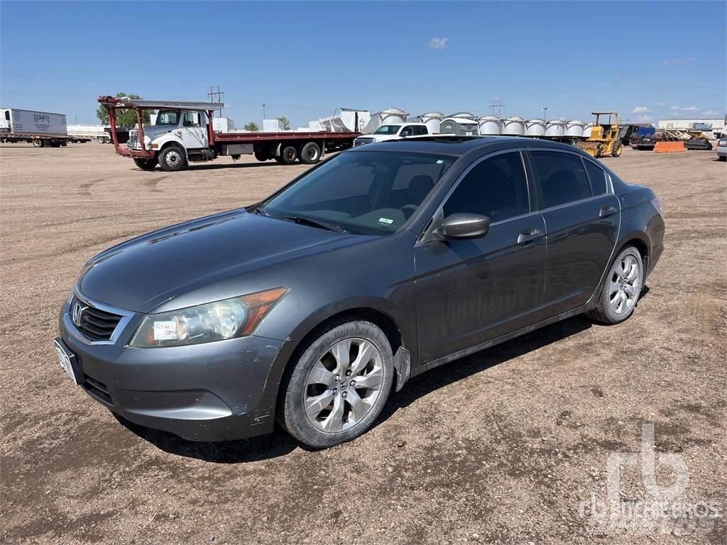 Honda ACCORD 汽车