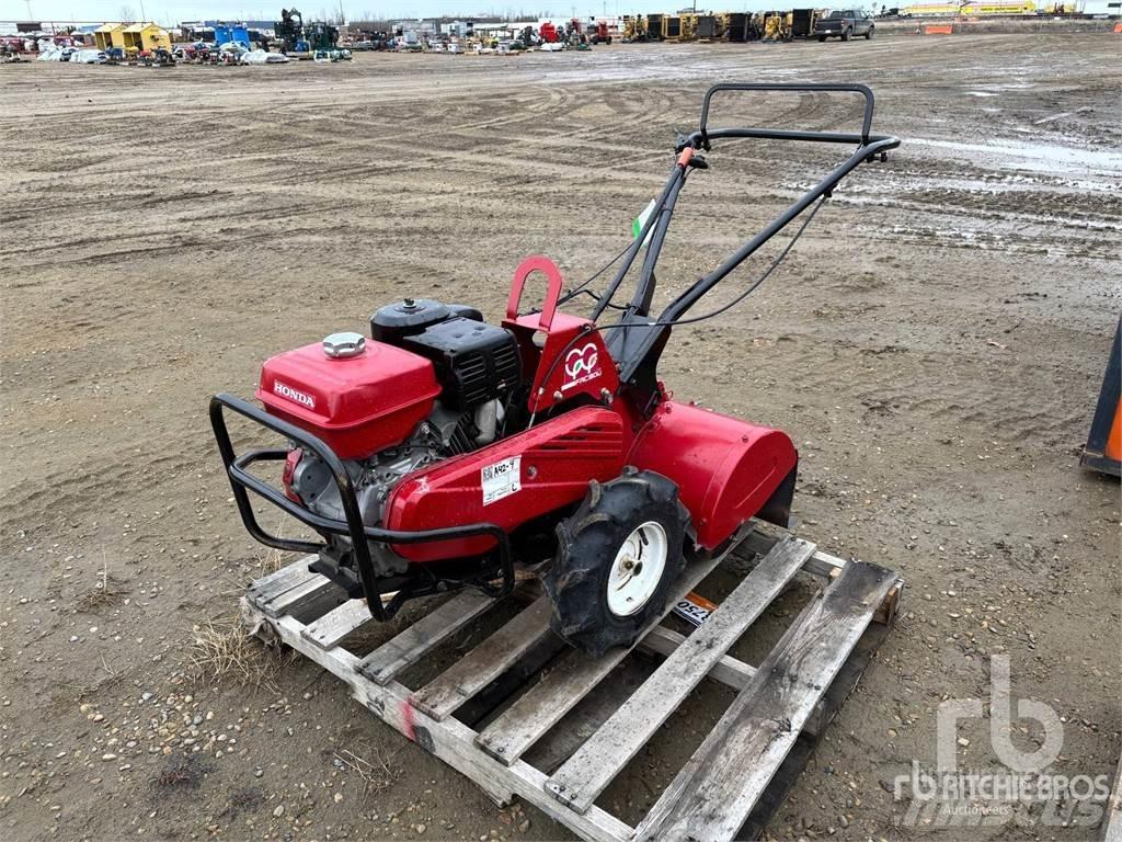 Honda FRC800C 动力旋转耙