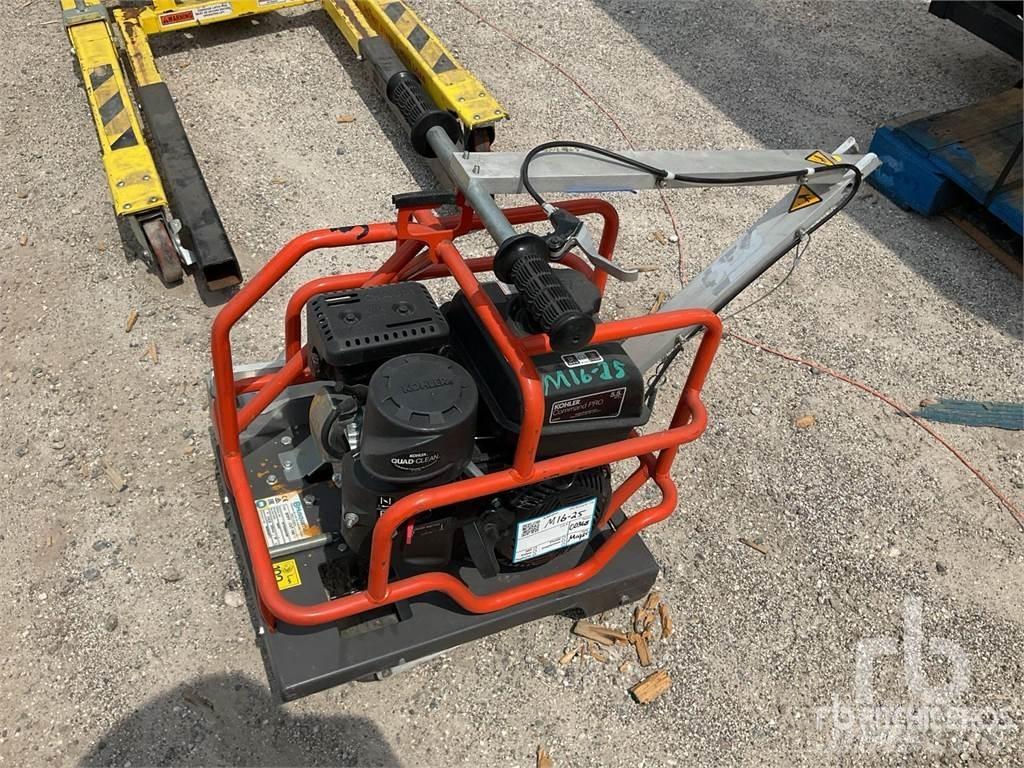 Husqvarna X150 沥青碎石同步封层车