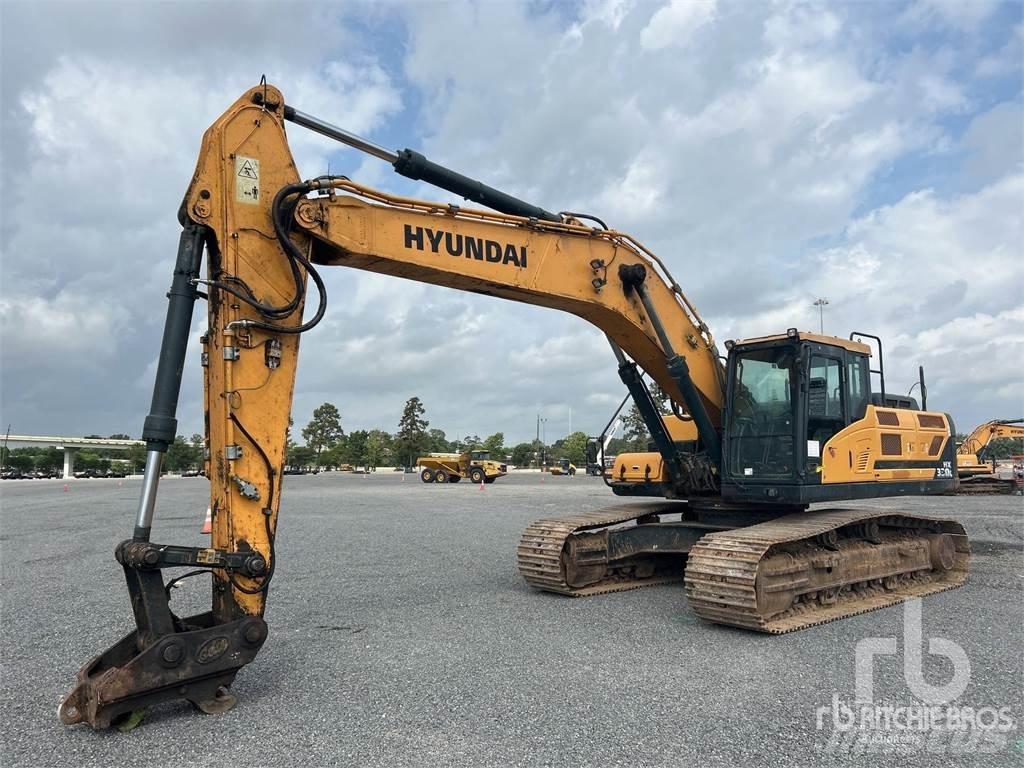 Hyundai HX330L 履带挖掘机