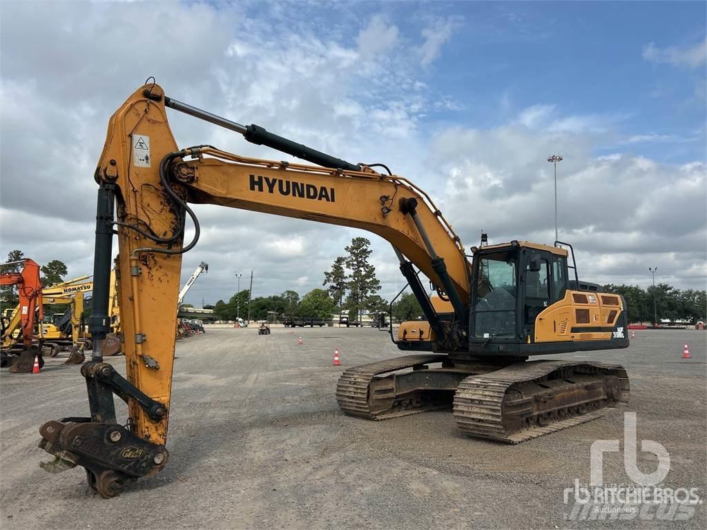 Hyundai HX330L 履带挖掘机