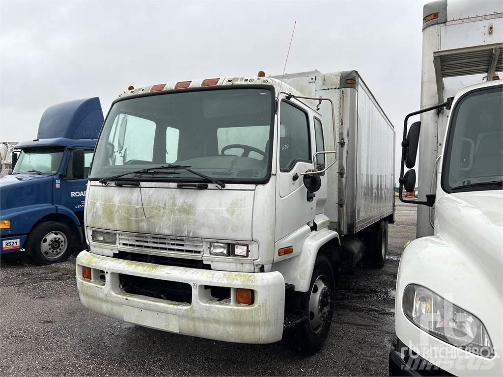 Isuzu FTR 大型面包车