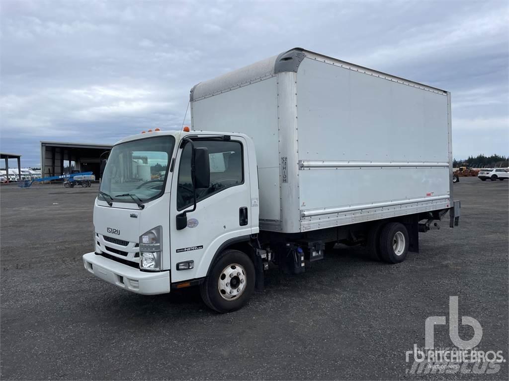 Isuzu NPR 大型面包车