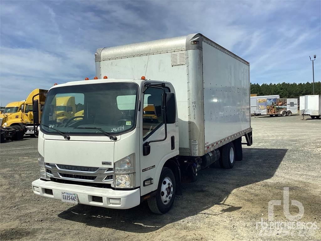 Isuzu NPR 大型面包车