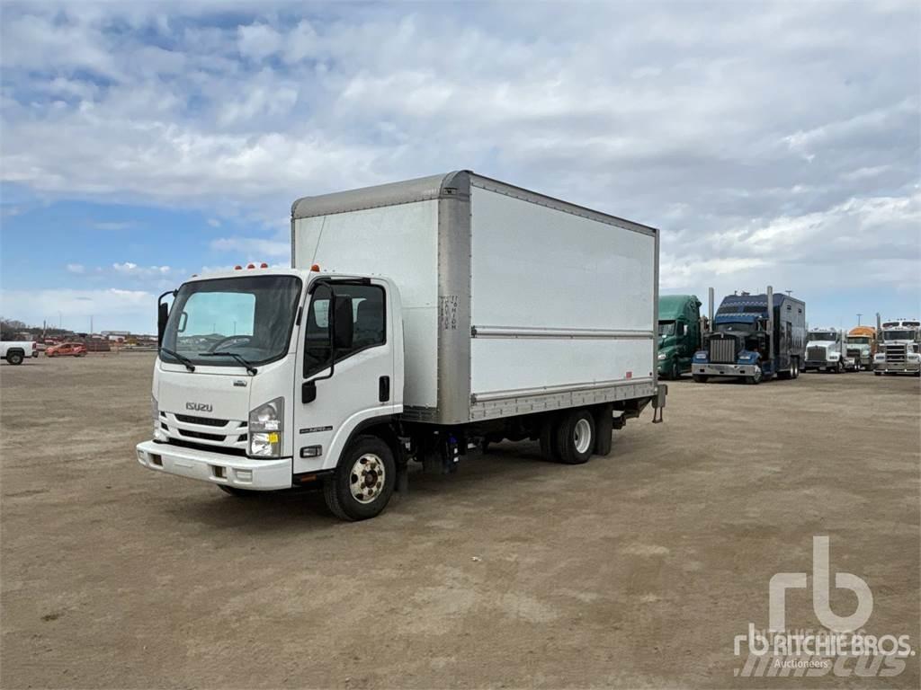 Isuzu NPR 大型面包车