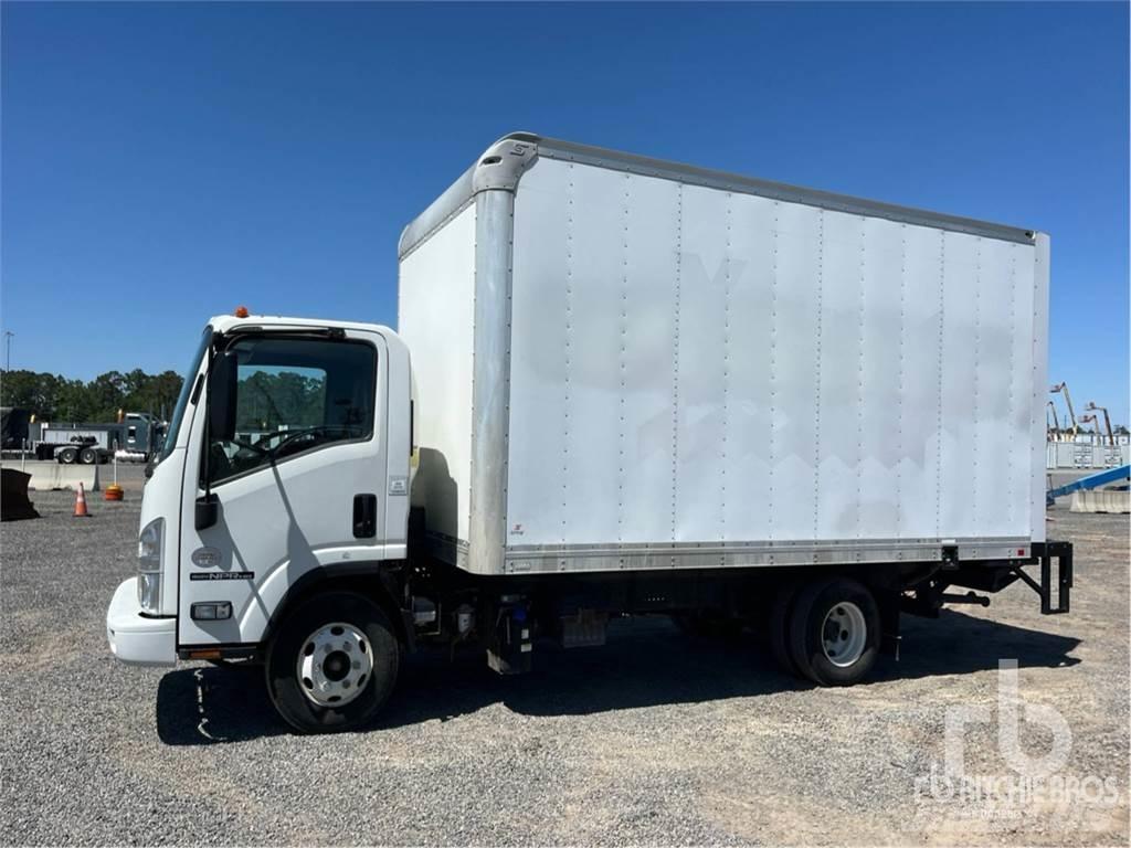 Isuzu NPR 大型面包车
