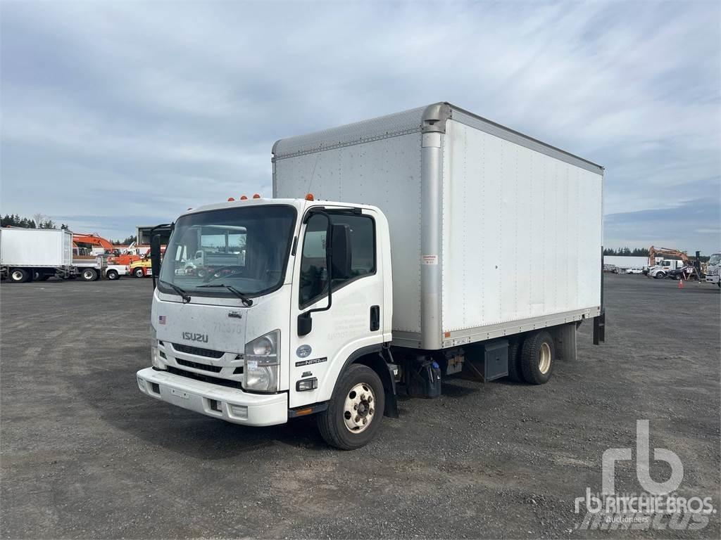 Isuzu NPR 大型面包车