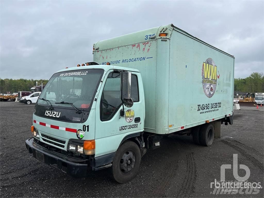 Isuzu NPR 大型面包车