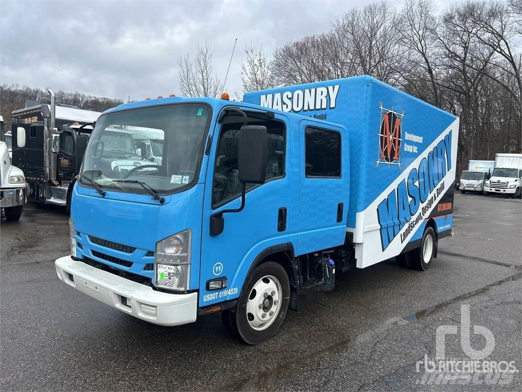 Isuzu NPR 大型面包车