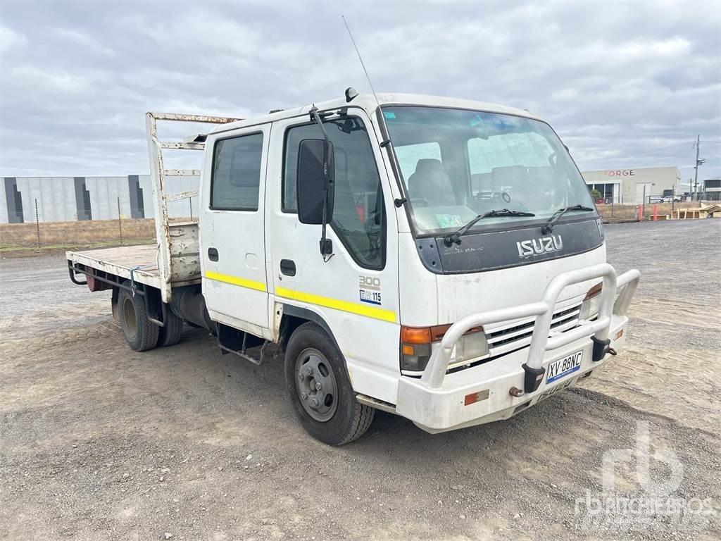 Isuzu NPR 300 平板车