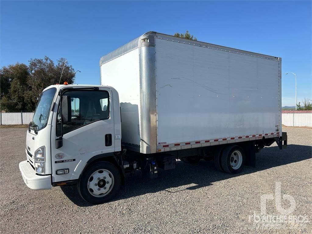 Isuzu NQR 大型面包车