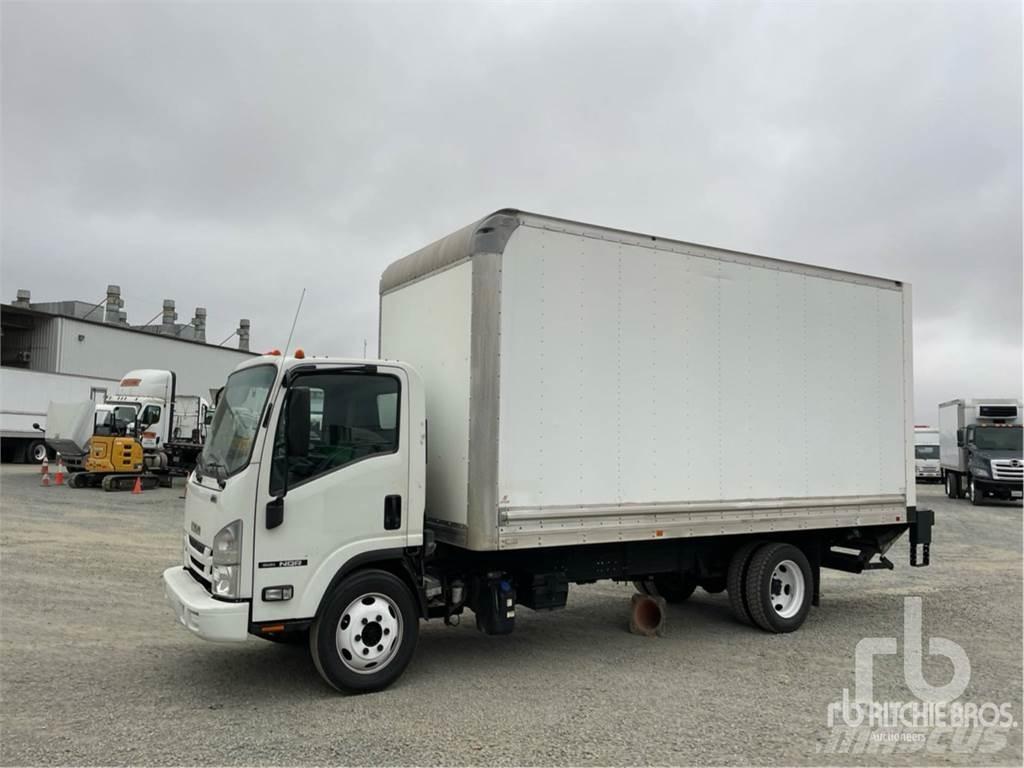 Isuzu NQR 大型面包车