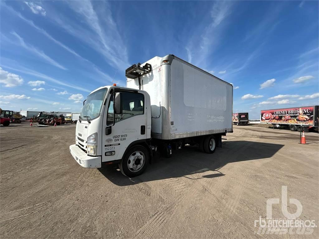 Isuzu NRR 冷藏面包车