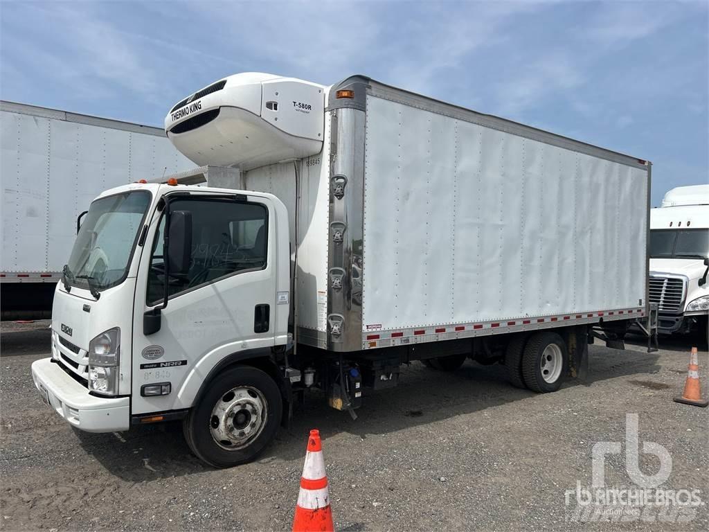 Isuzu NRR 冷藏面包车