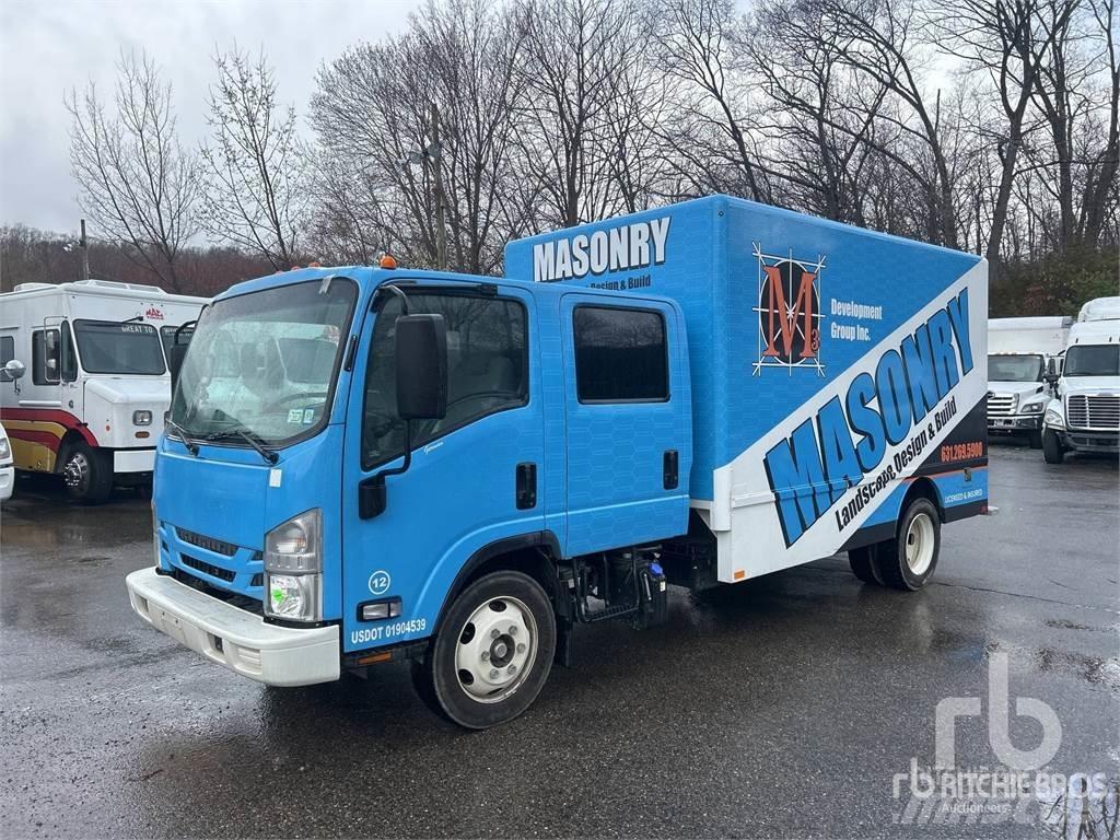 Isuzu NRR 大型面包车