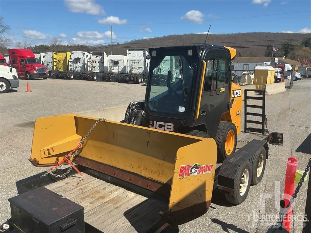 JCB 215 滑移装载机