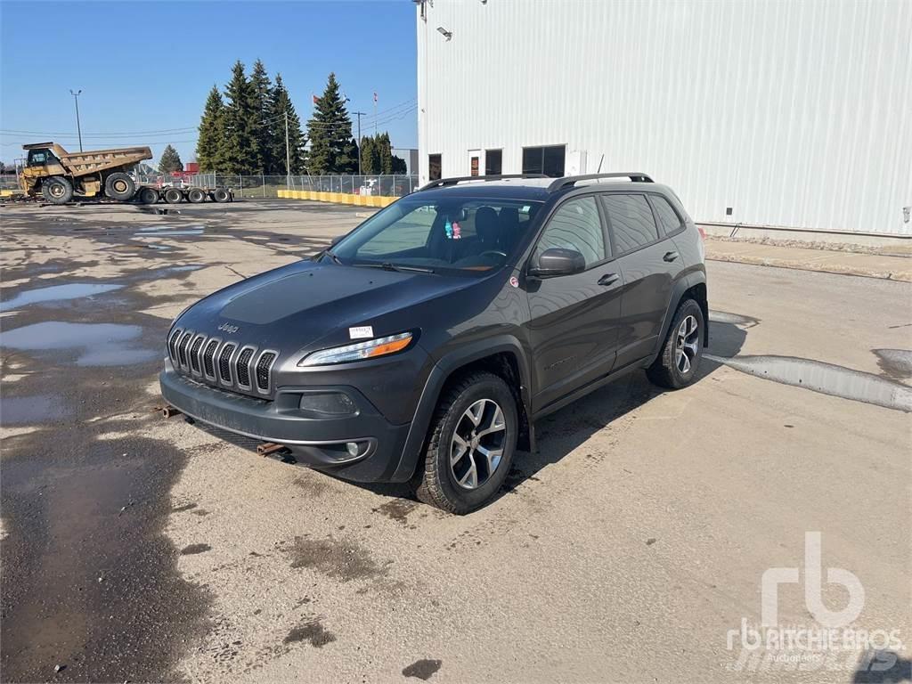 Jeep CHEROKEE 皮卡车