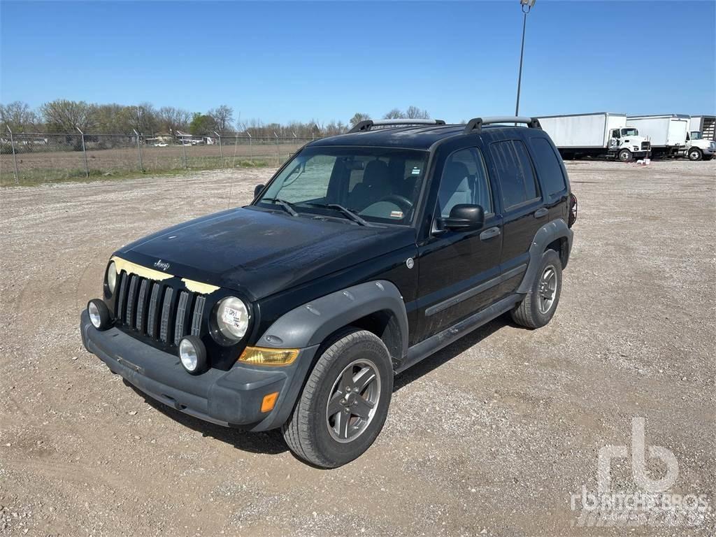 Jeep LIBERTY 皮卡车