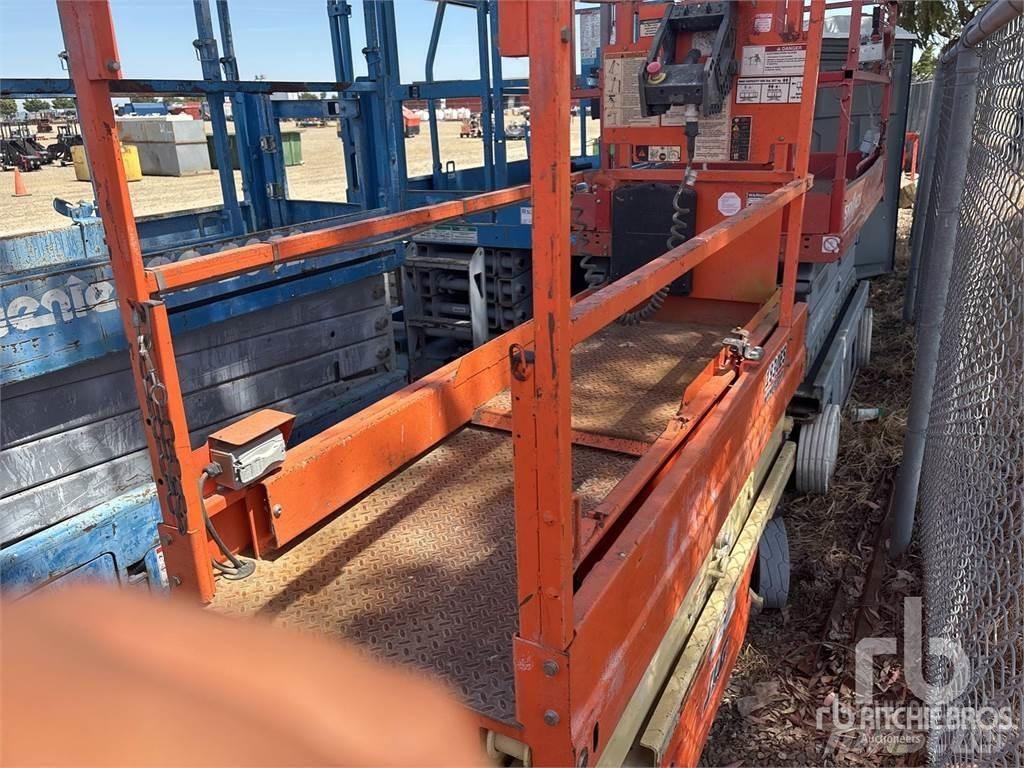 JLG 1930 ES 剪叉式升降机