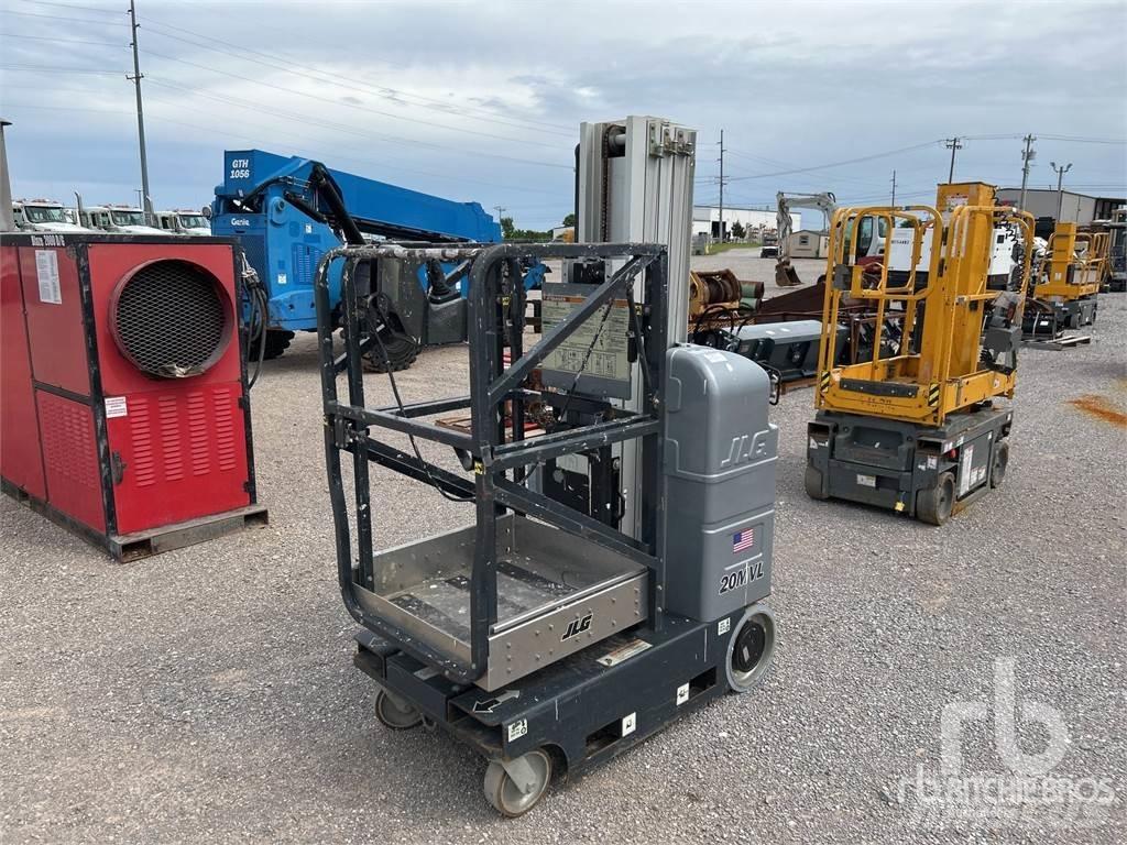 JLG 20MVL 曲臂高空工作平台