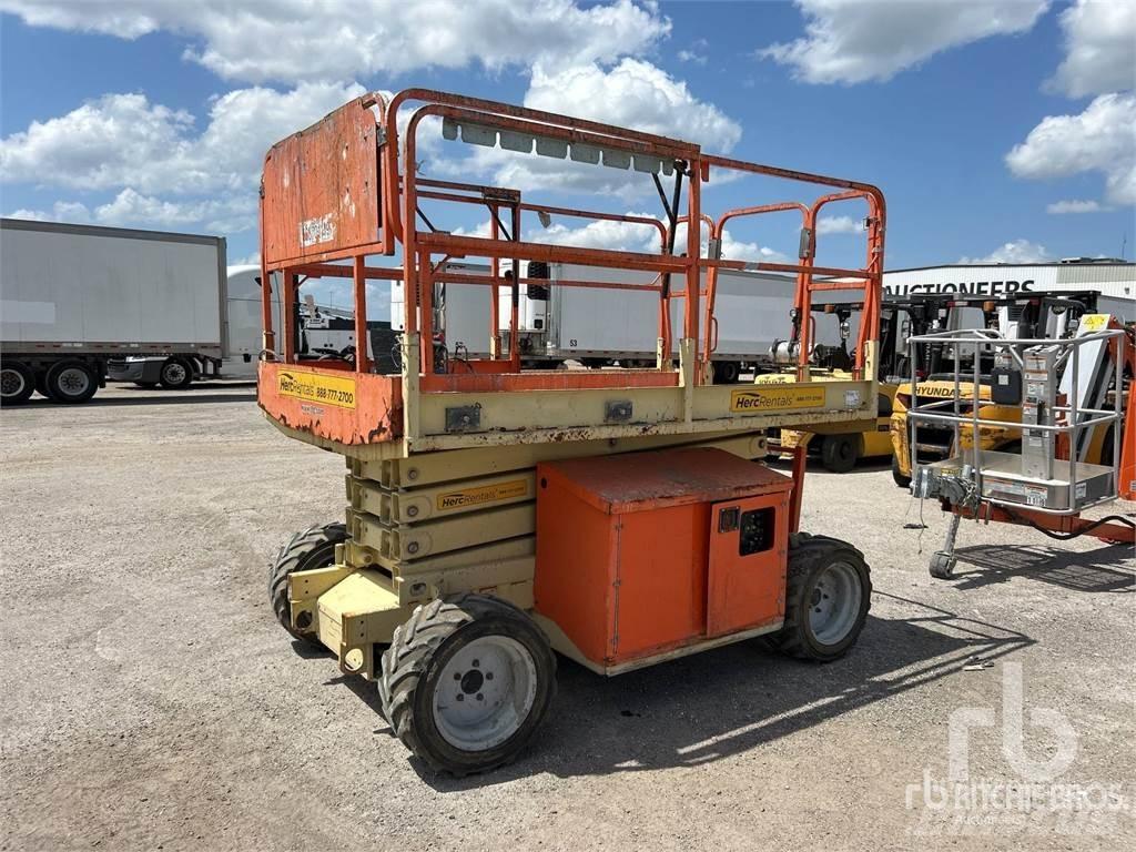 JLG 260MRT 剪叉式升降机