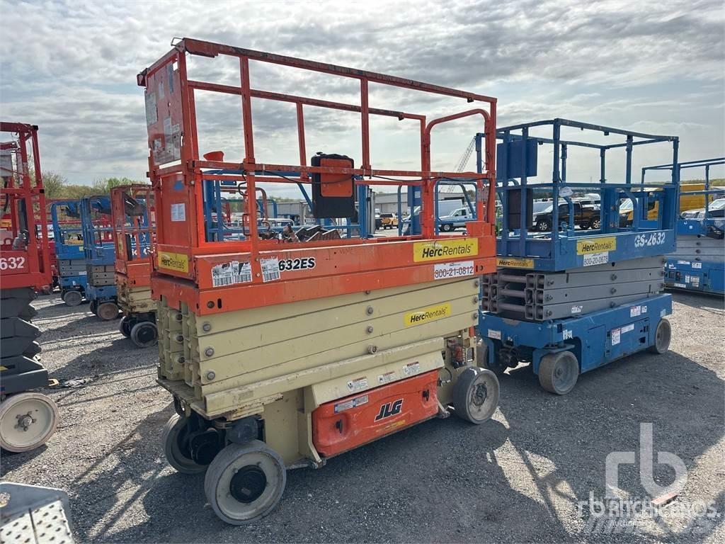 JLG 2632ES 剪叉式升降机