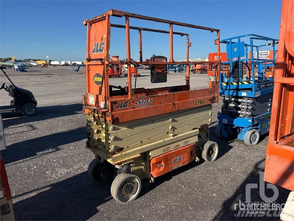 JLG 2632ES 剪叉式升降机