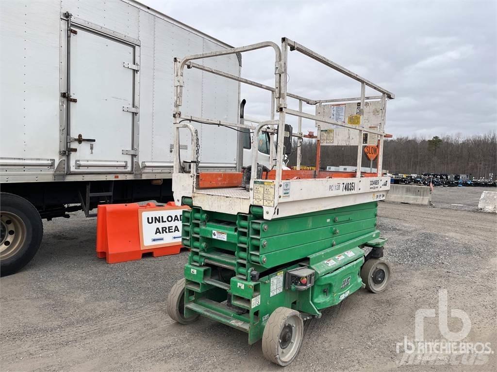 JLG 3246ES 剪叉式升降机