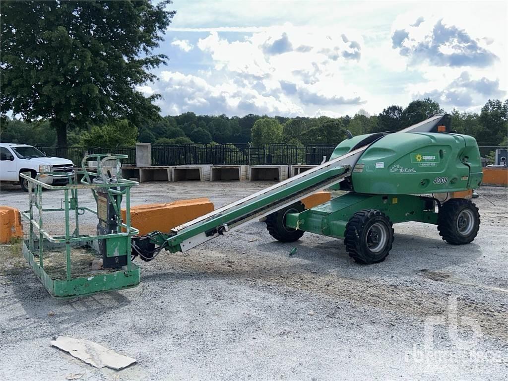 JLG 400S 曲臂高空工作平台