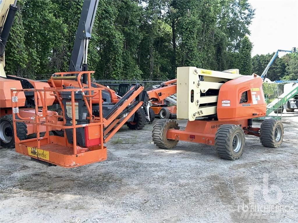 JLG 450AJ 曲臂高空工作平台