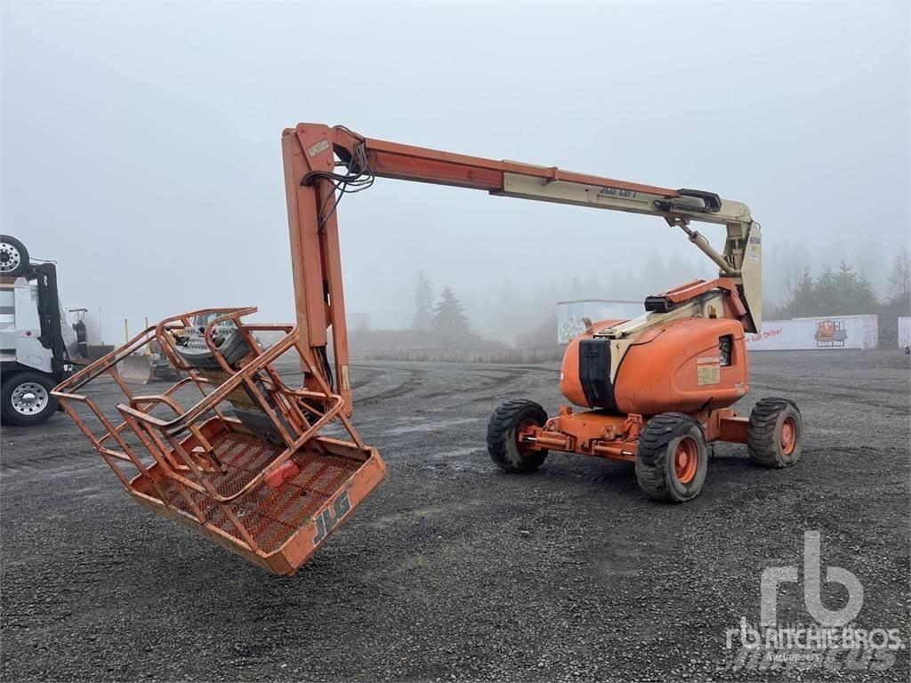 JLG 600AJ 曲臂高空工作平台