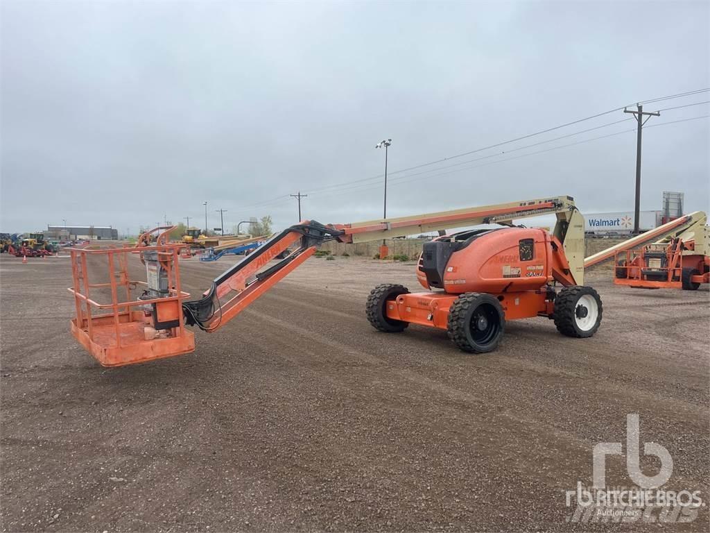 JLG 600AJ 曲臂高空工作平台