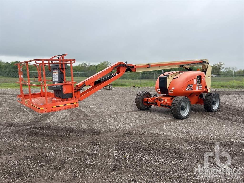 JLG 600AJ 曲臂高空工作平台