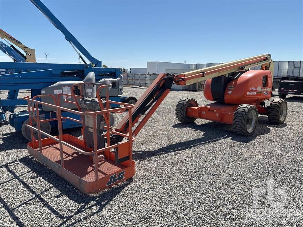 JLG 600AJ 曲臂高空工作平台
