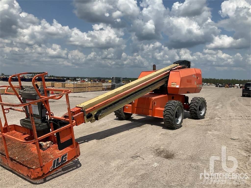 JLG 600S 曲臂高空工作平台