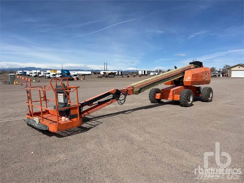 JLG 660SJ 曲臂高空工作平台