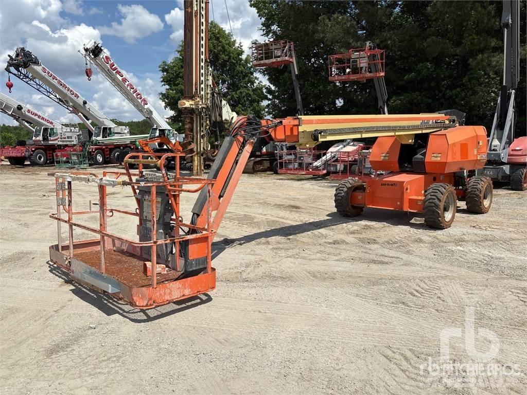 JLG 660SJ 曲臂高空工作平台
