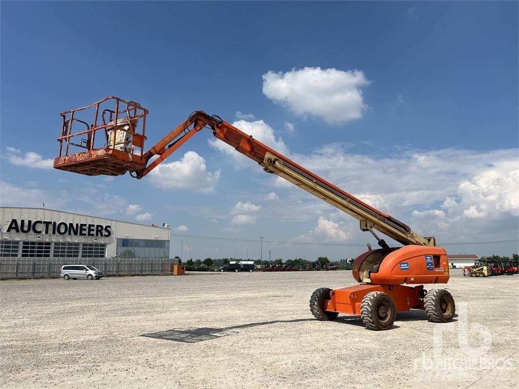 JLG 660SJ 曲臂高空工作平台