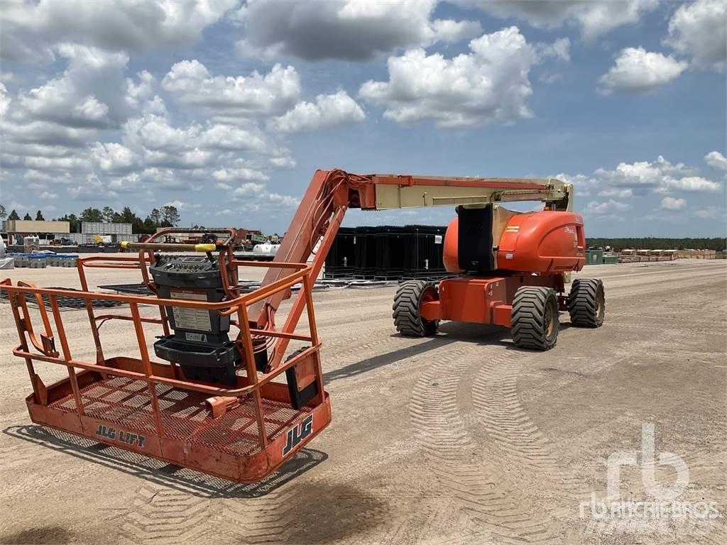 JLG 800 AJ 曲臂高空工作平台