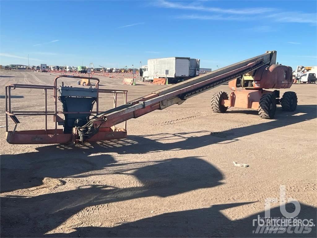 JLG 800S 曲臂高空工作平台
