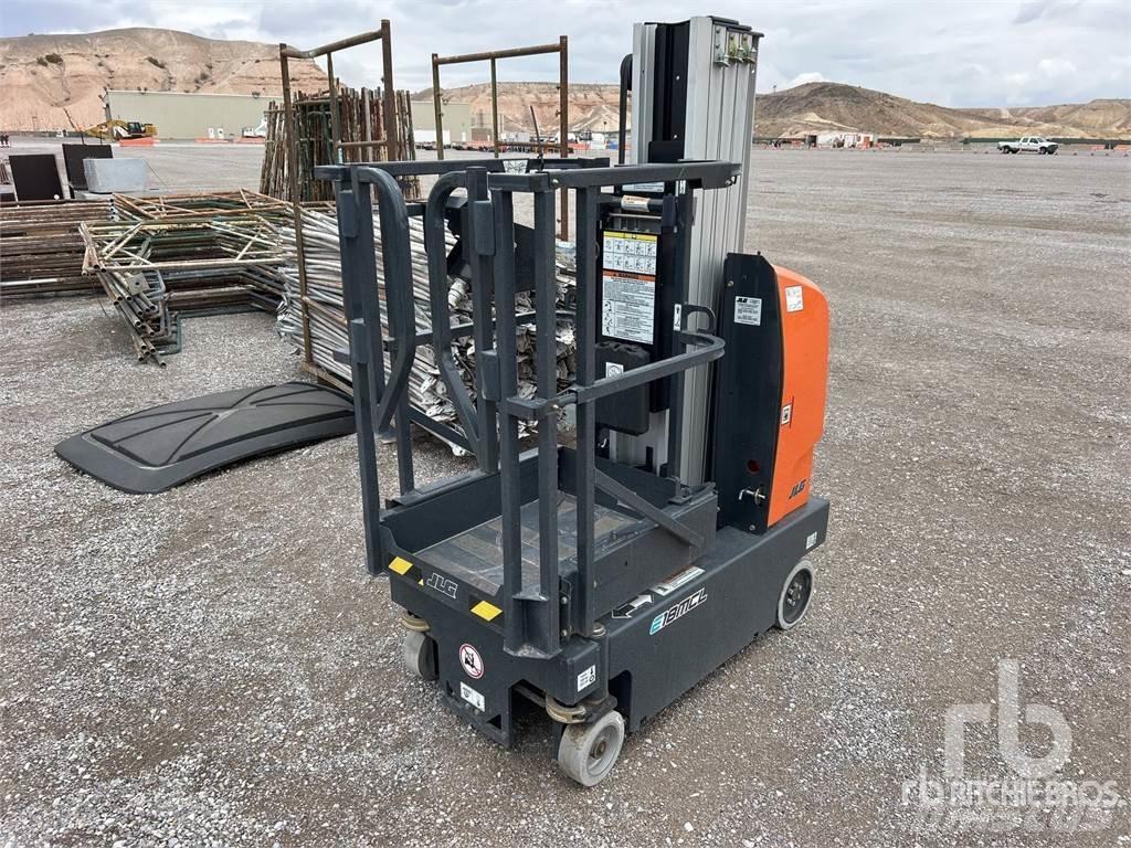 JLG E18MCL 曲臂高空工作平台